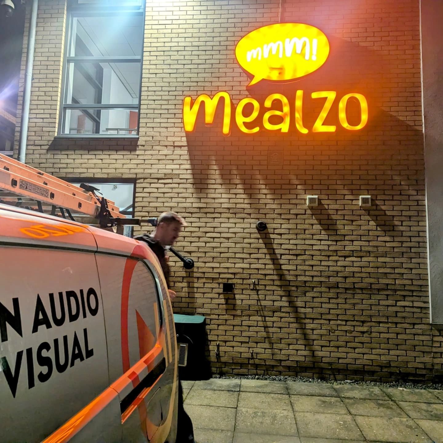 mealzo-office av installation at mealzo