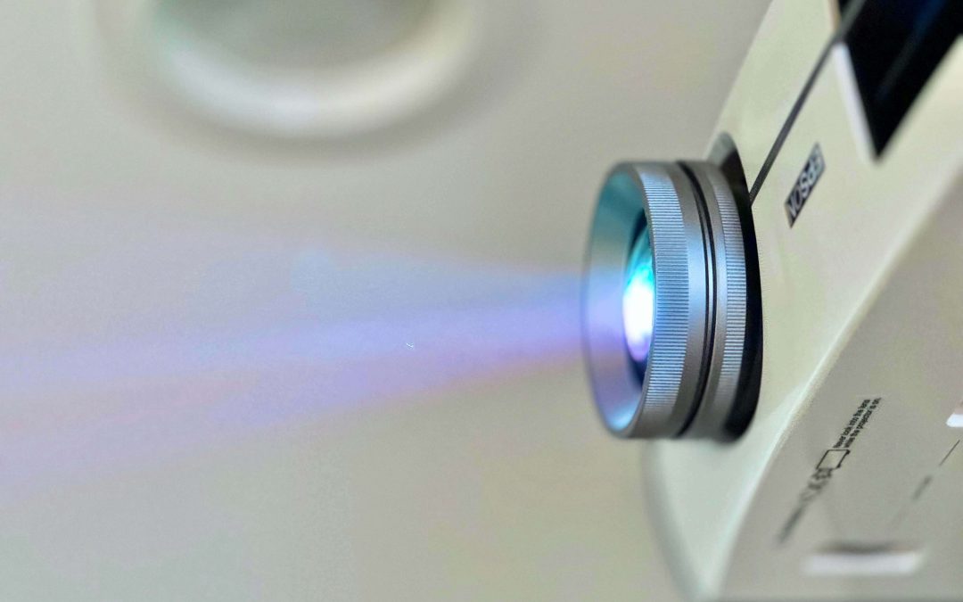 Home cinema projector