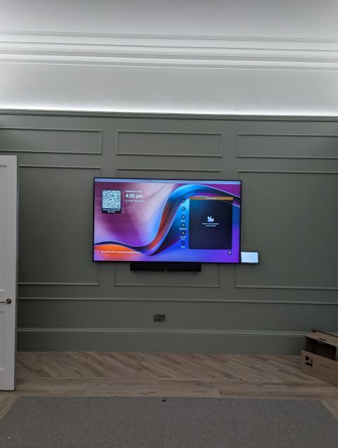 the new Samsung tv we have fitted for a Rettie Estate Agents Glasgow office